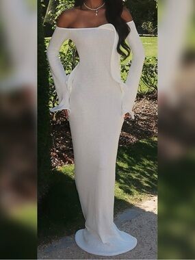 MESHKI Sandrine Off-Shoulder White Knit Dress